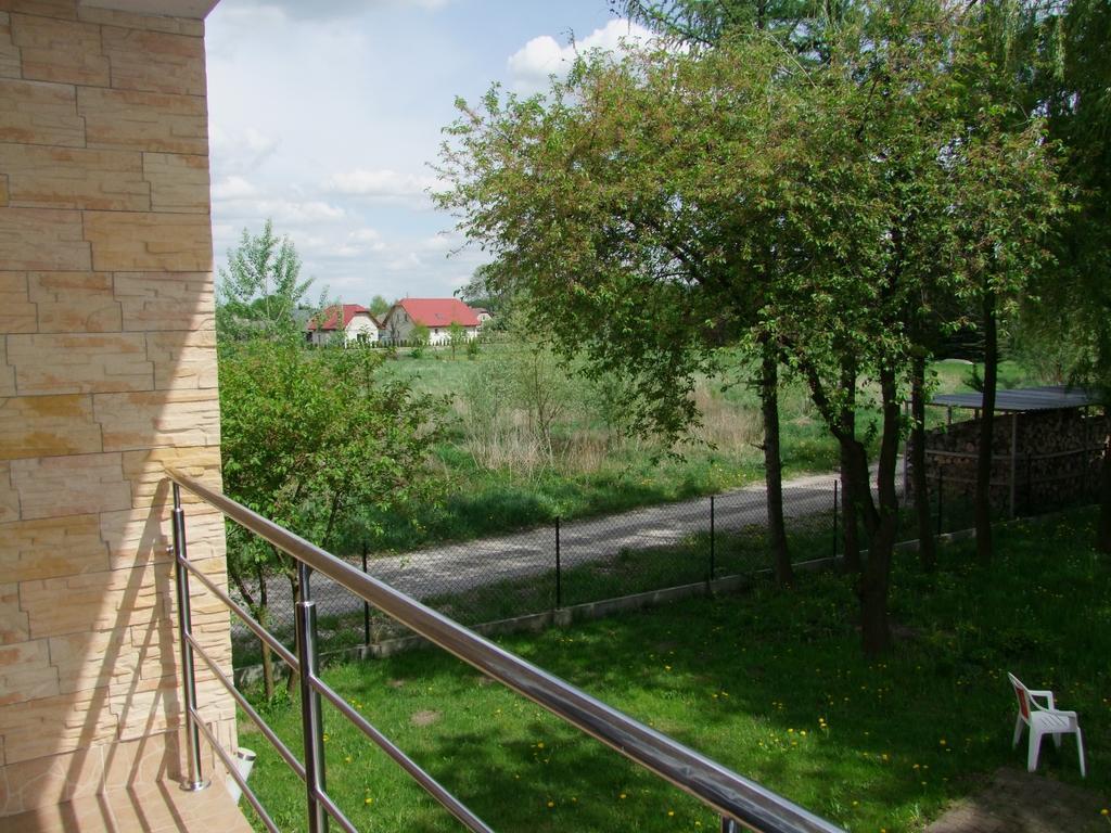 Warnenczyka 85A Bezplatny Parking, Faktura, Prywatna Lazienka, Klimatyzacja Жешув Номер фото