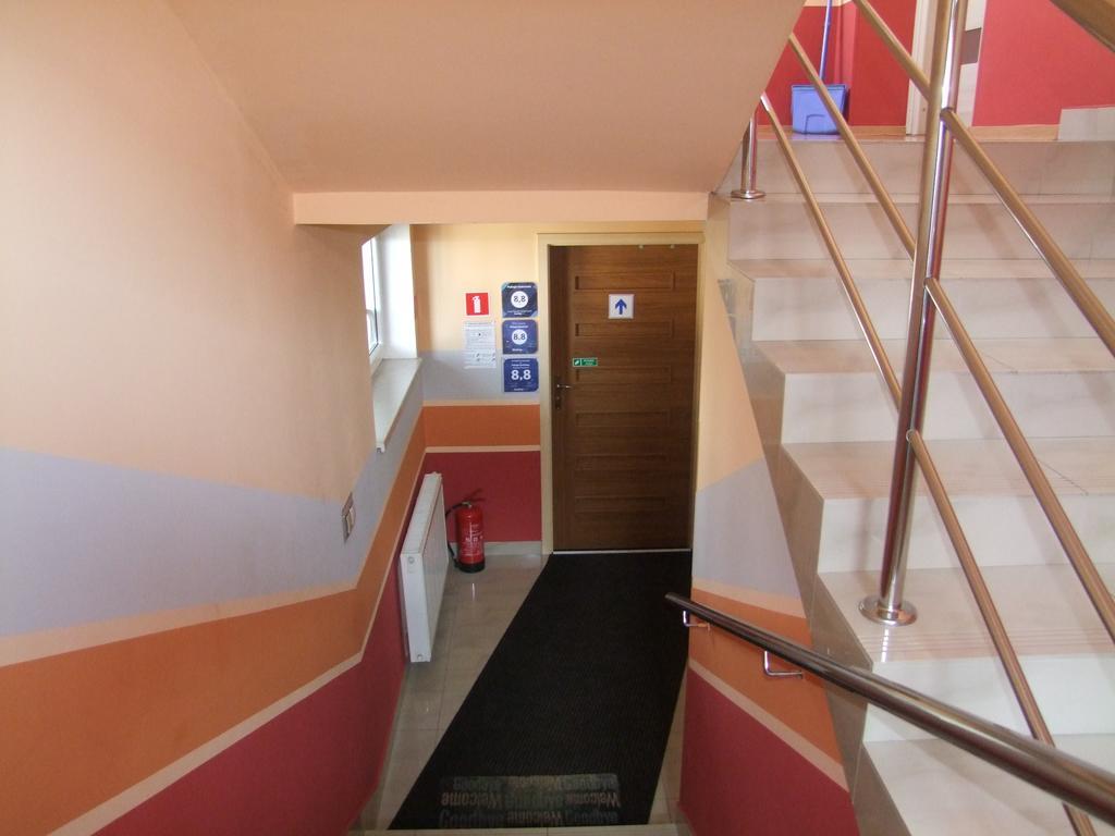 Warnenczyka 85A Bezplatny Parking, Faktura, Prywatna Lazienka, Klimatyzacja Жешув Экстерьер фото